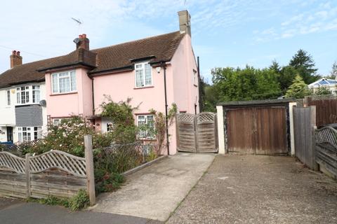 30 Graylands, Theydon Bois, Epping, CM16 7LB