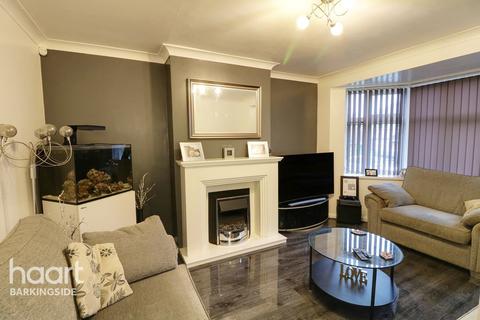 8 Wedmore Avenue, Ilford, IG5 0XF