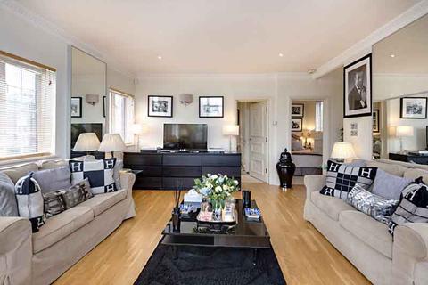 Ground Floor Flat, 22 The Mount, London, NW3 6ST