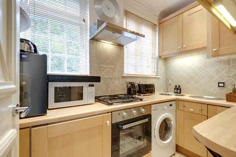 Ground Floor Flat, 22 The Mount, London, NW3 6ST