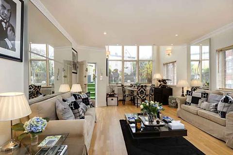 Ground Floor Flat, 22 The Mount, London, NW3 6ST