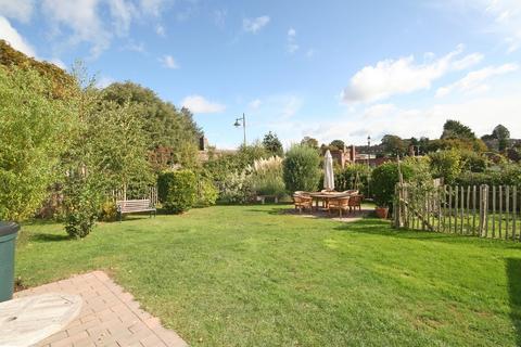 1 Downview Road, Petworth, GU28 0EU