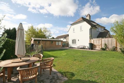 1 Downview Road, Petworth, GU28 0EU