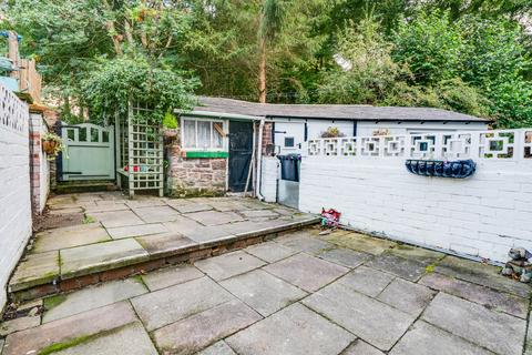 6 Alma Row, Whiston, Rotherham, S60 4HT