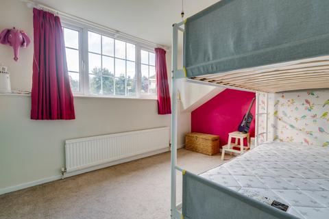 6 Alma Row, Whiston, Rotherham, S60 4HT