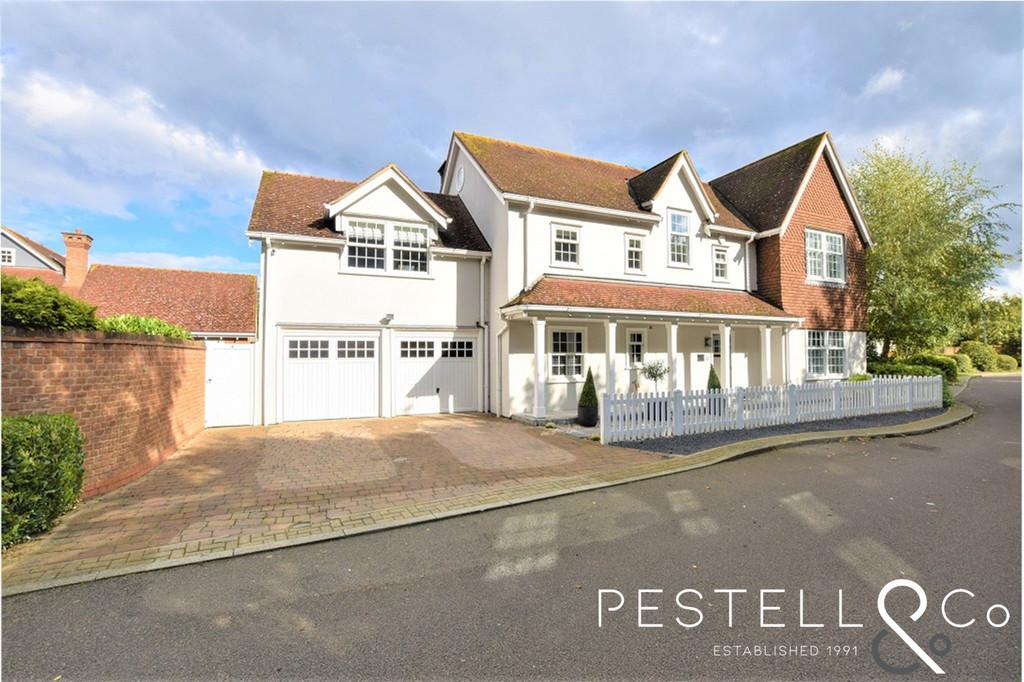 Petworth Close, Great Notley 6 bed detached house £995,000