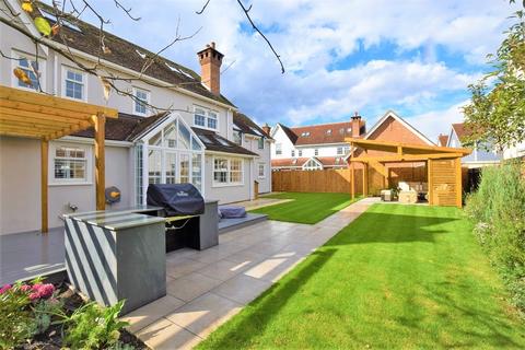 34 Petworth Close, Great Notley, Braintree, CM77 7XS