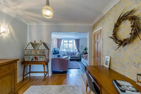 24 Beechwood Close, Amersham, HP6 6QU