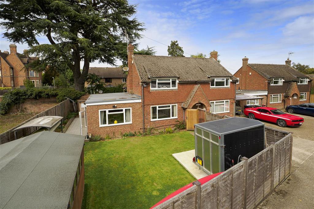 Pippin Cottage, 77 A New Dover Road, Canterbury 5 bed detached house