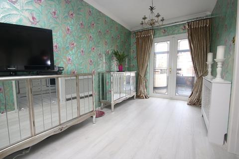 22 Allerton Close, Rochford, SS4 3AR