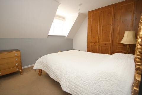22 Allerton Close, Rochford, SS4 3AR