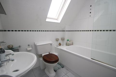 22 Allerton Close, Rochford, SS4 3AR