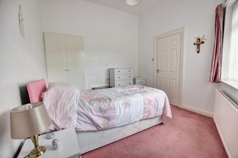 37 Roker Baths Road, Sunderland, SR6 9SL