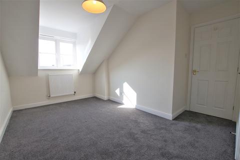 85 Lark Rise, Uttoxeter, ST14 8SZ