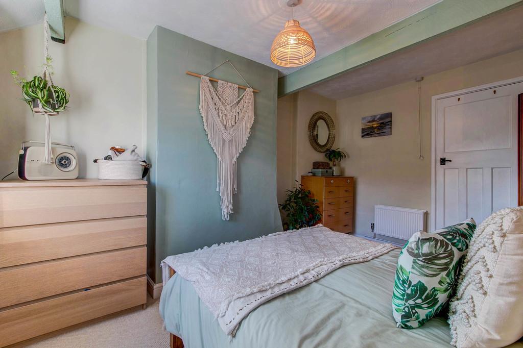 Master Bedroom - Aspect 2
