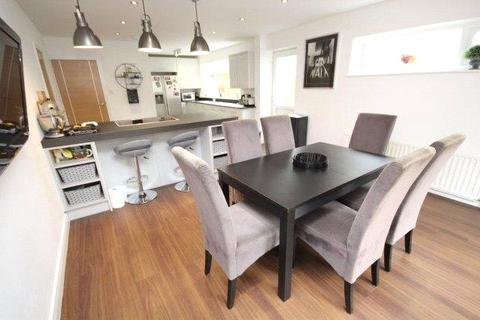 30 Caledon Road, Poole, BH14 9NN