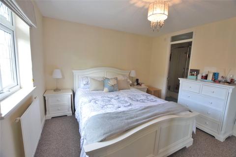 8a Coney Grange, Warfield, Bracknell, RG42 2PN