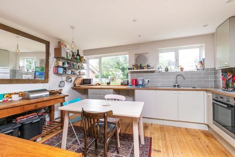 13 Langton Close, Winchester, SO22 6RJ