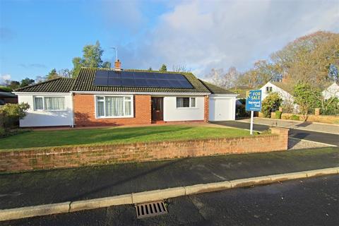 6 Elm Garth, Wetheral, Carlisle, CA4 8LB