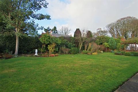 6 Elm Garth, Wetheral, Carlisle, CA4 8LB