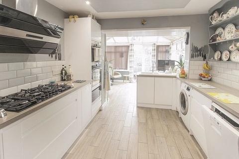 39 Broxburn Road, Warminster, BA12 8EY