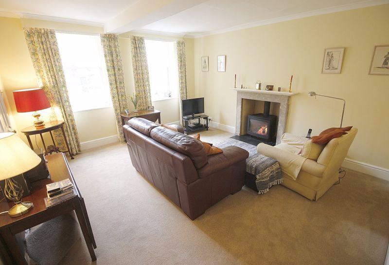 Silver Street, Warminster 3 bed townhouse - £259,700