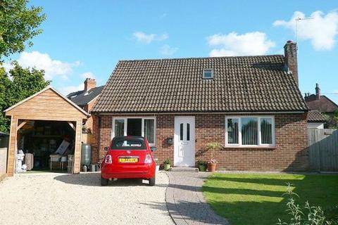 13 Beckford Close, Warminster, BA12 9LW