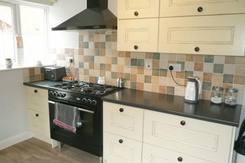 13 Beckford Close, Warminster, BA12 9LW