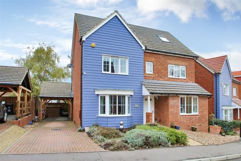 18 Chartwell Lane, Longfield, DA3 7AY