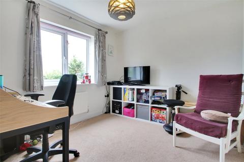 18 Chartwell Lane, Longfield, DA3 7AY