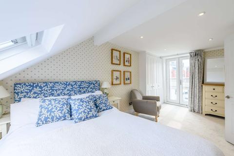 24 Burnthwaite Road, London, SW6 5BE