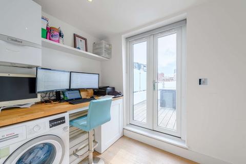 24 Burnthwaite Road, London, SW6 5BE