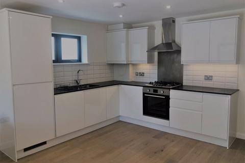 1 bedroom flat to rent, Station Approach, Sanderstead