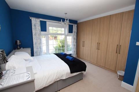 46 Brighowgate, Grimsby, DN32 0QW