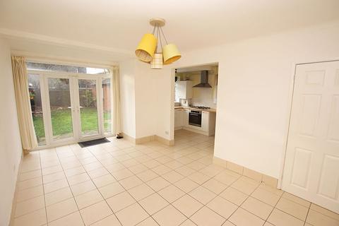 3 Cartledge Avenue, Grimsby, DN32 8ES