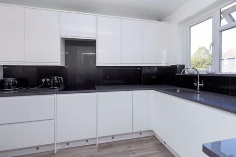 63 The Grove, Sidcup, DA14 5NG
