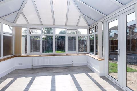 63 The Grove, Sidcup, DA14 5NG