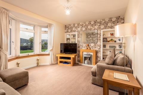 74 Carnock Road, Glasgow, G53 5JW