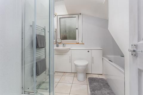 74 Carnock Road, Glasgow, G53 5JW