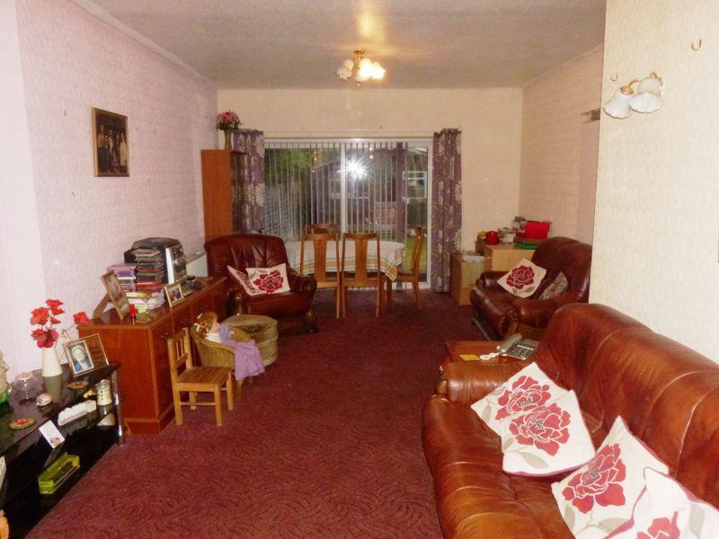 Warren Hill Road, Kingstanding, Birmingham 3 bed semidetached house