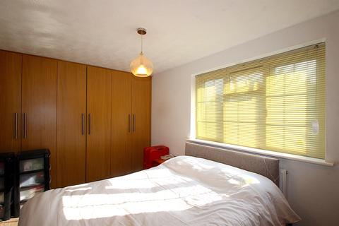 36 Burnet Close, Hamilton, Leicester, LE5 1TQ