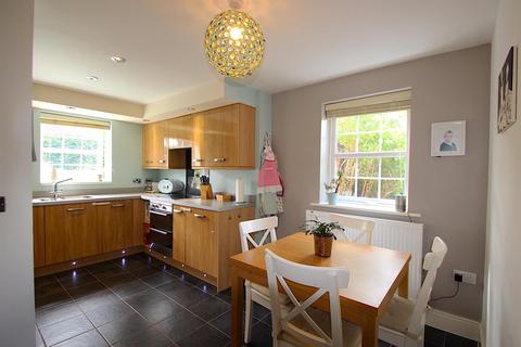 3 Auster Crescent, Rearsby, Leicester, LE7 4UE