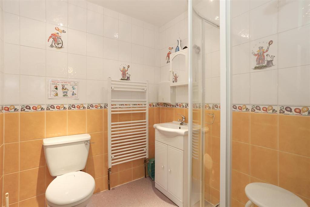 450131194 - 23 Dalmeny Road, Carshalton SM5 4 PW -