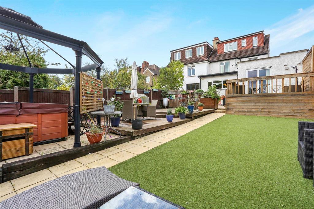 450131194 - 23 Dalmeny Road, Carshalton SM5 4 PW -