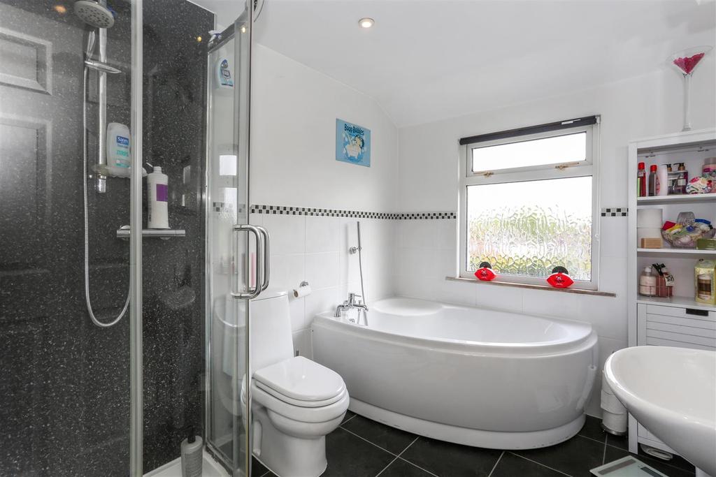 450131194 - 23 Dalmeny Road, Carshalton SM5 4 PW -