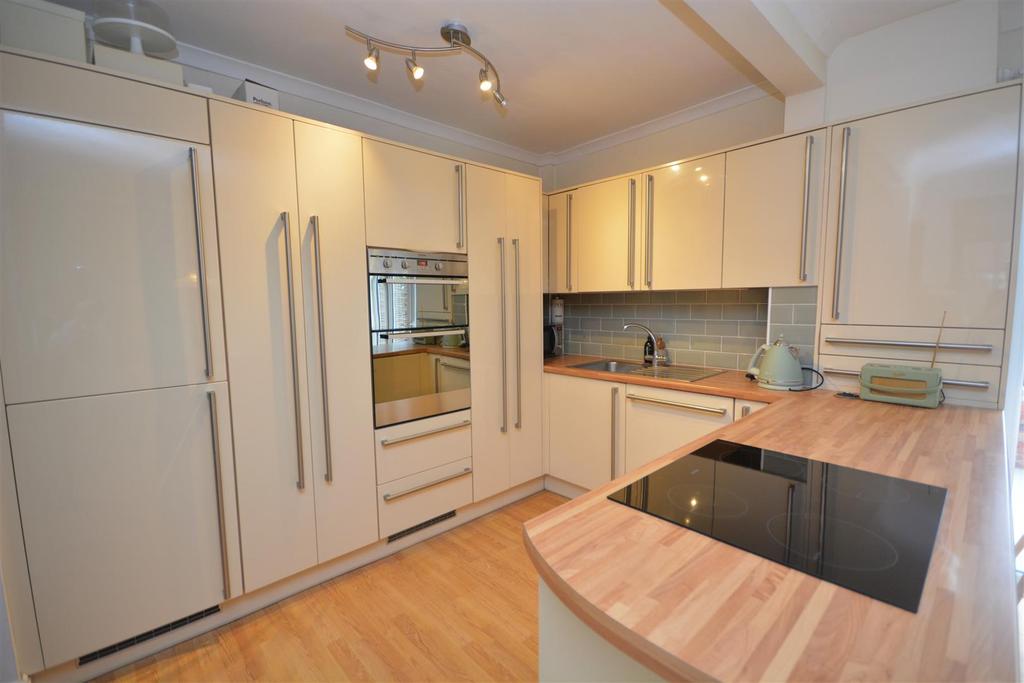 Open Plan Dining Kitchen