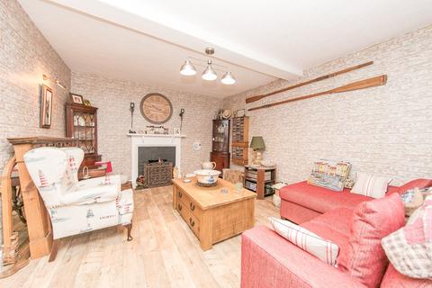 8 Bocking End, Braintree, CM7 9AA