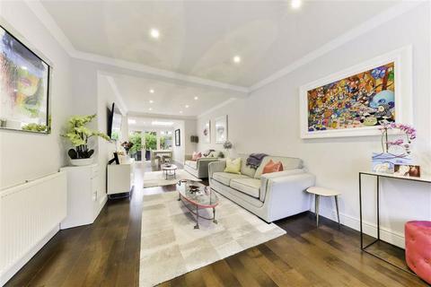 16 Salisbury Road, Banstead, SM7 2DR