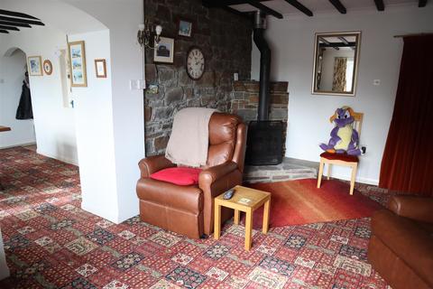 101 Colby Road, Burry Port, SA16 0RL