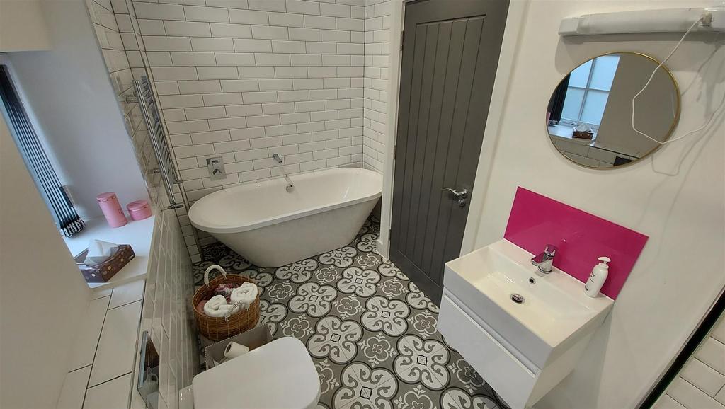 Bathroom W.C.